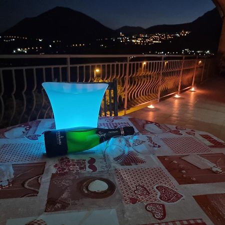 Nickyhouse Holiday Home Giffoni Sei Casali Bagian luar foto